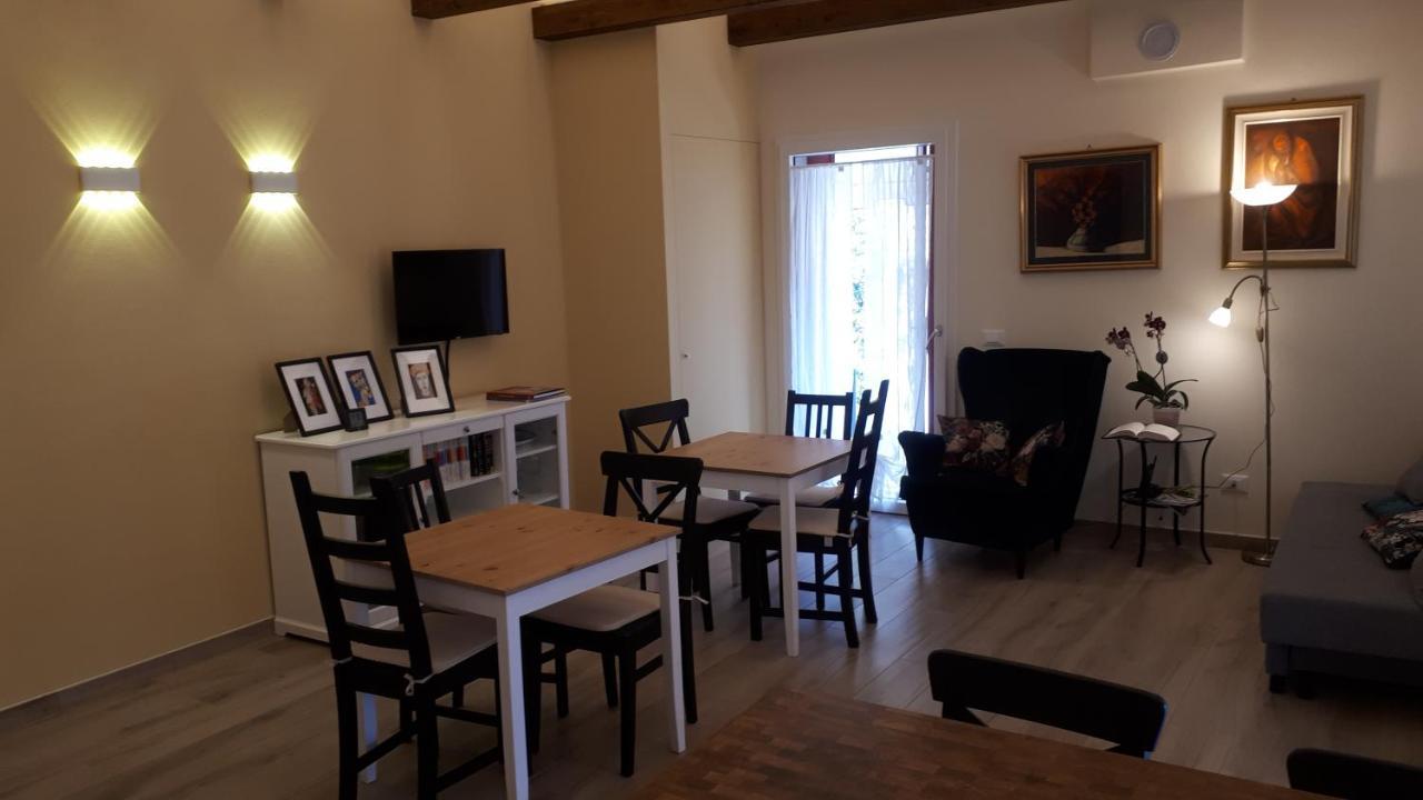 le scuderie di s.Bakhita Villa Schio Bagian luar foto